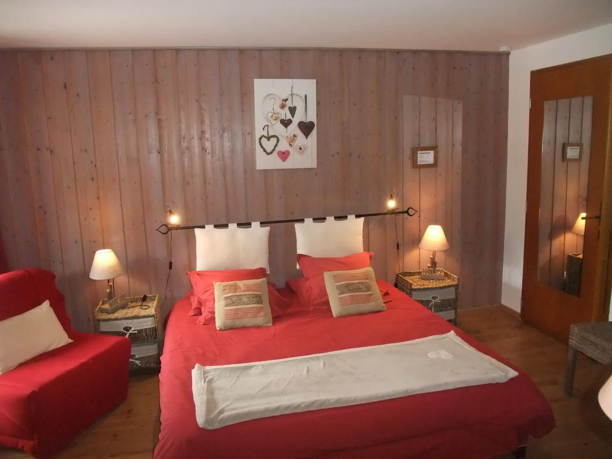 Le Domaine Du Grand Cellier Chambres D'Hotes En Savoie Tournon Bagian luar foto