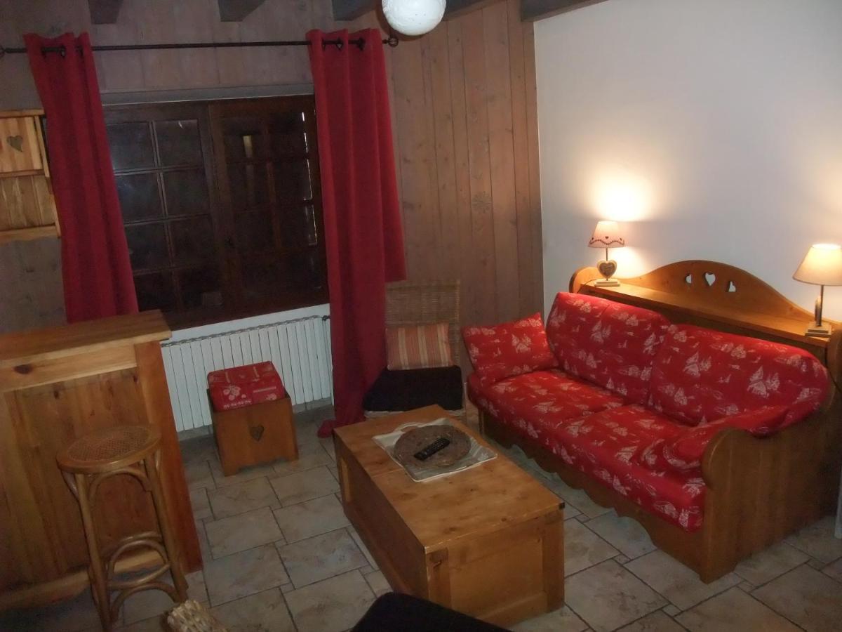 Le Domaine Du Grand Cellier Chambres D'Hotes En Savoie Tournon Bagian luar foto